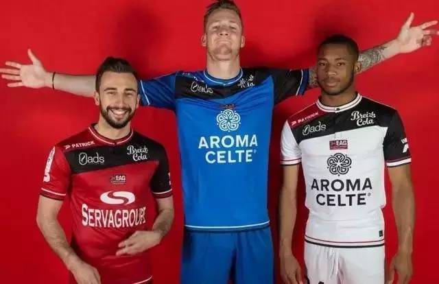 出现在攻防 出现在攻防