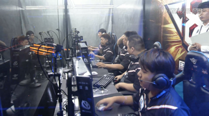 在此之前任 在此之前任