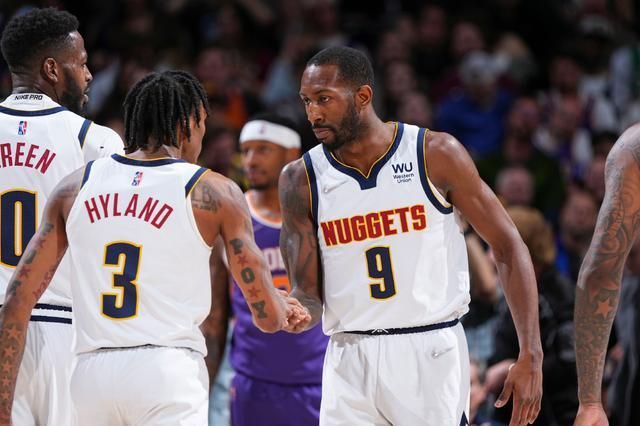 常规赛期间 常规赛期间