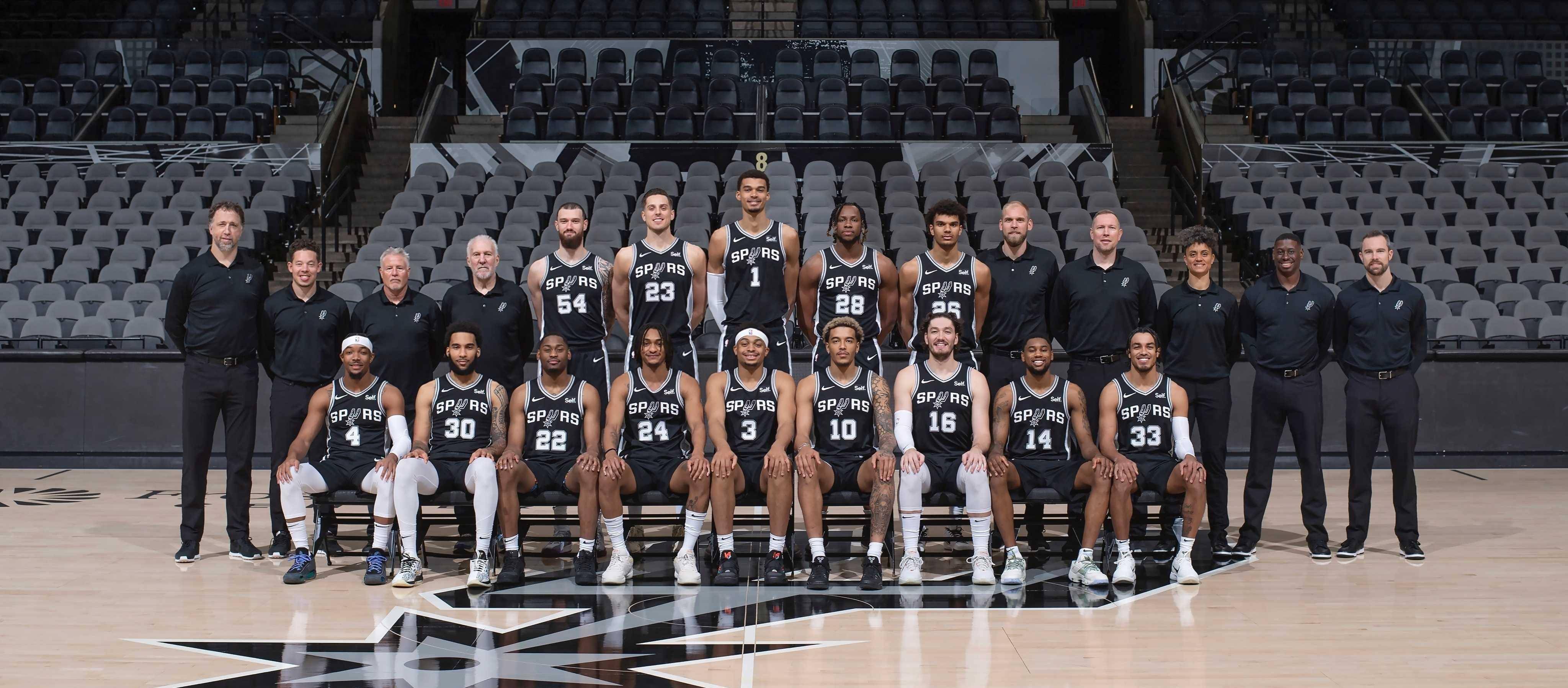 禁区背身链 禁区背身链