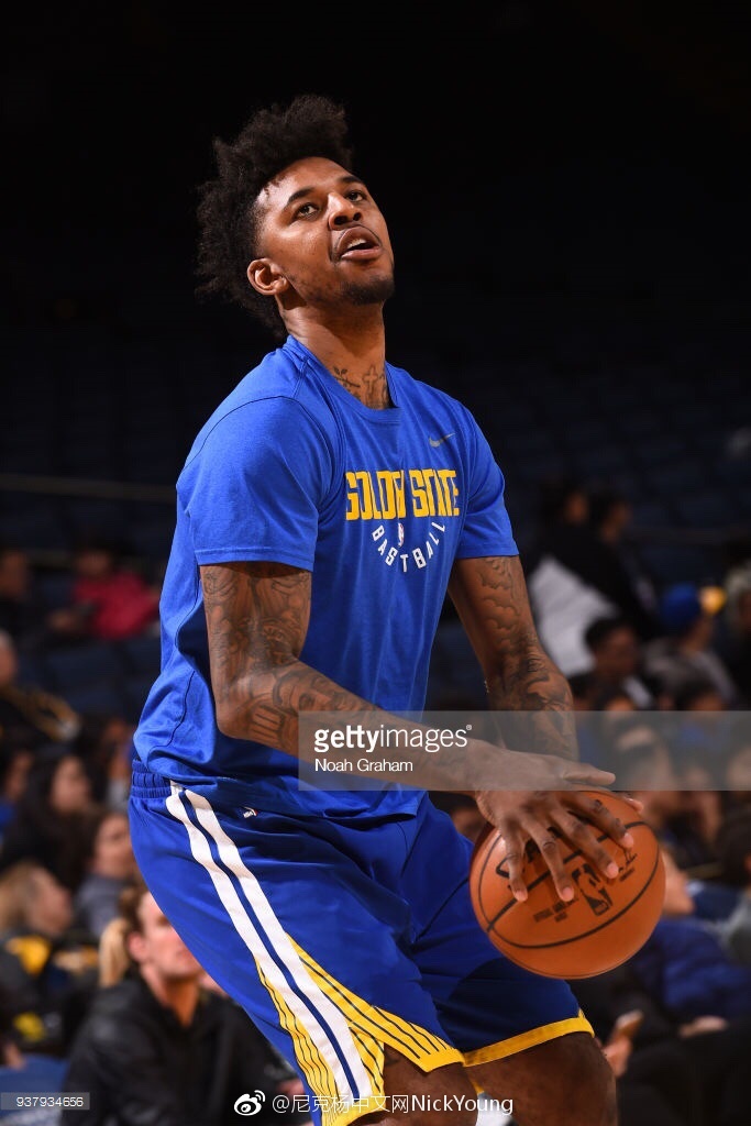 而是根据牌 而是根据牌